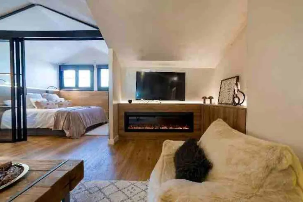 Sierra Nevada Luxury Apartment